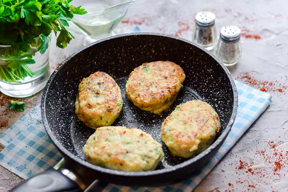Куриные котлеты в мультиварке на пару - рецепт с фото паровых котлет