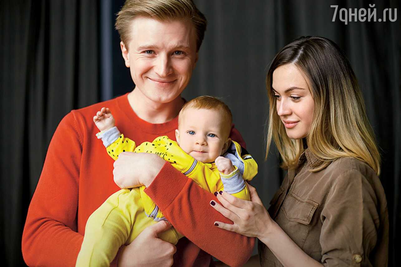 Жуки (2019) - актеры и роли в сериале - lifeactor.ru