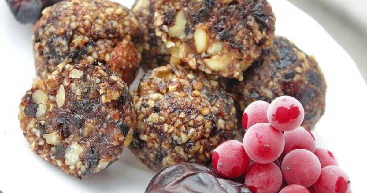 Диетические конфеты: в домашних условиях, без сахара, из сухофруктов, с кокосовой стружкой, пп конфеты, с творогом, низкокалорийные