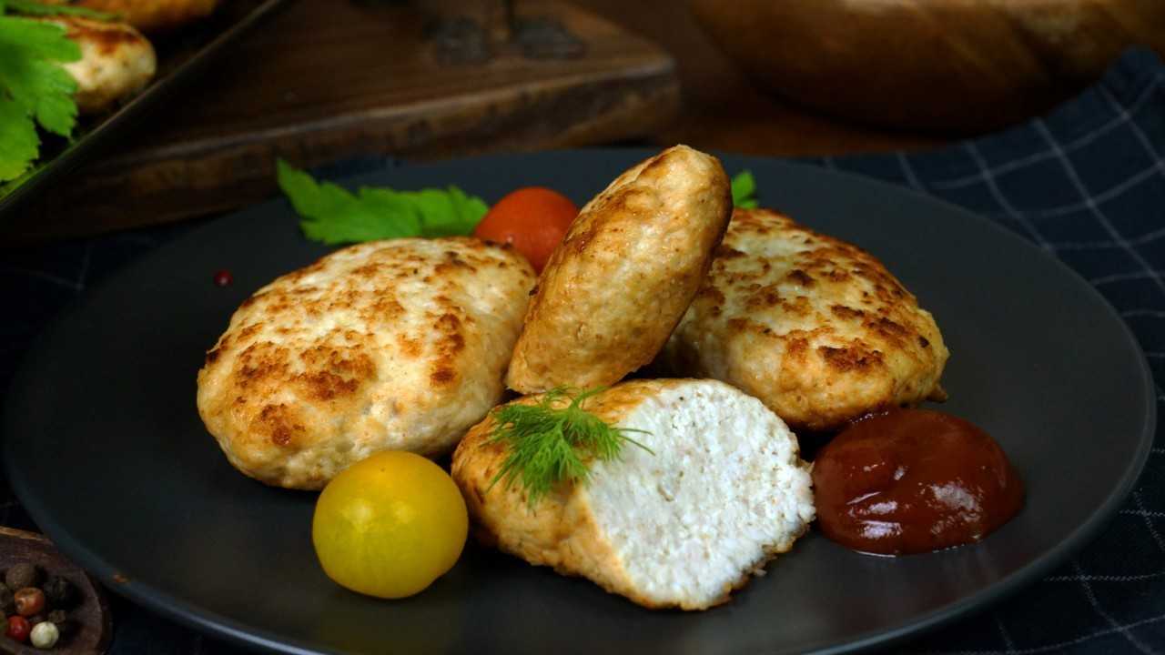 Диетические котлеты из рубленного куриного филе. | здоровье человека