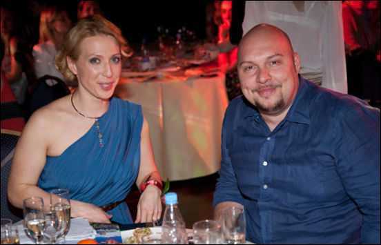 «весила под 100 кг»: яна чурикова показала честное фото в купальнике