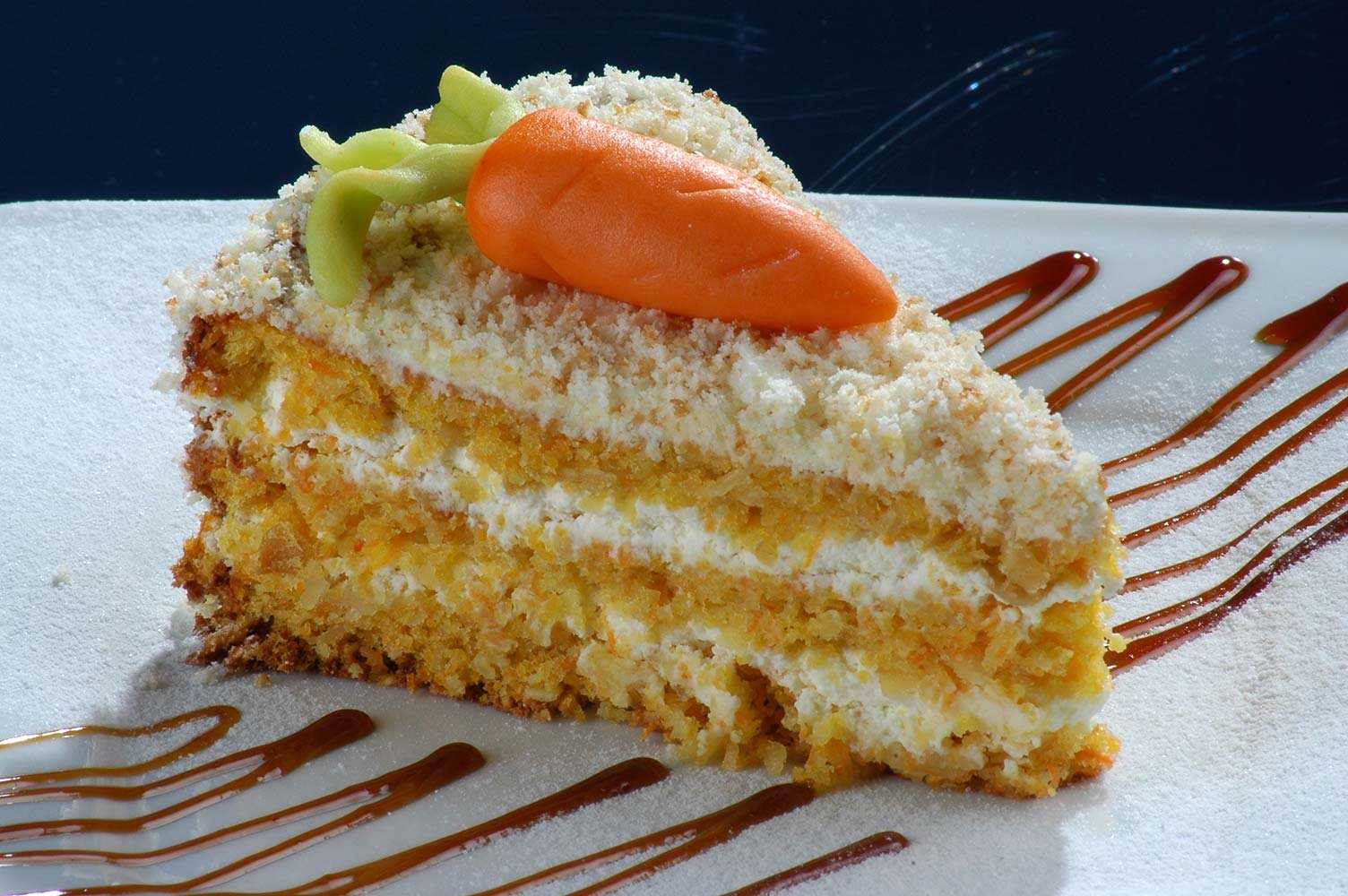 Низкокалорийный торт из моркови