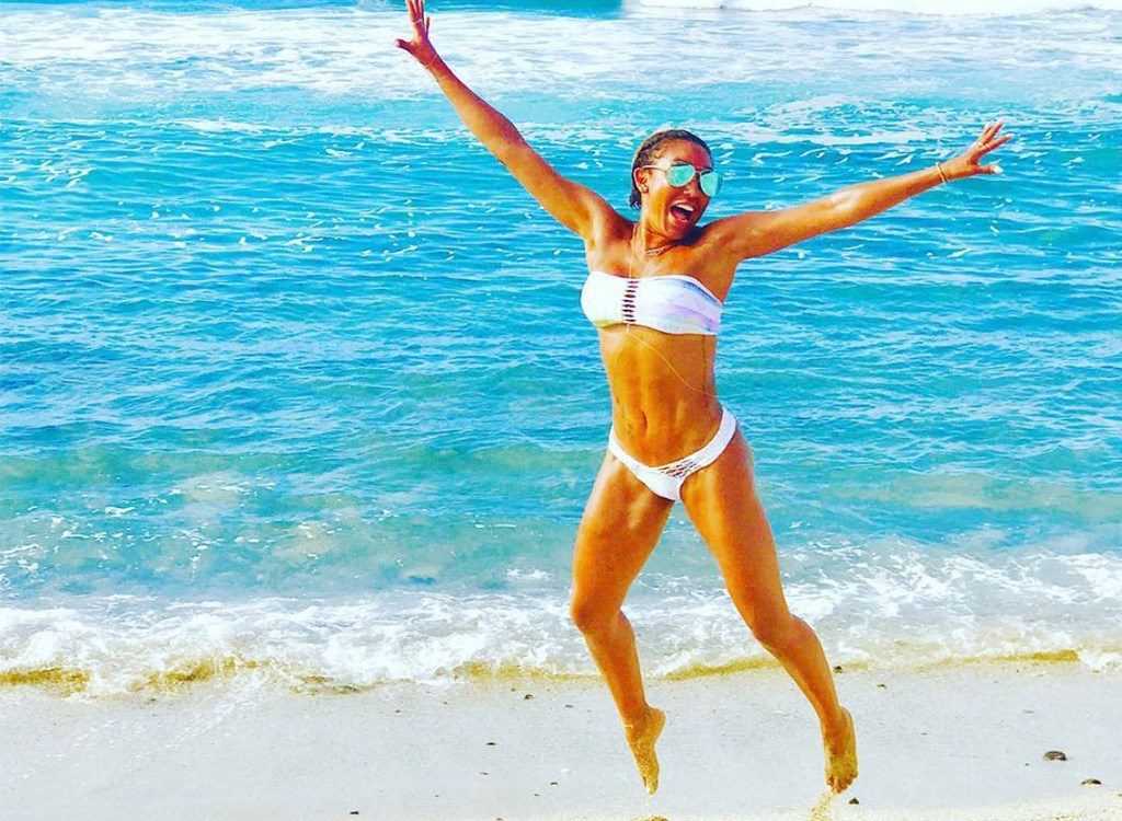 Star tracks: gwyneth paltrow, demi moore, john legend [photos]