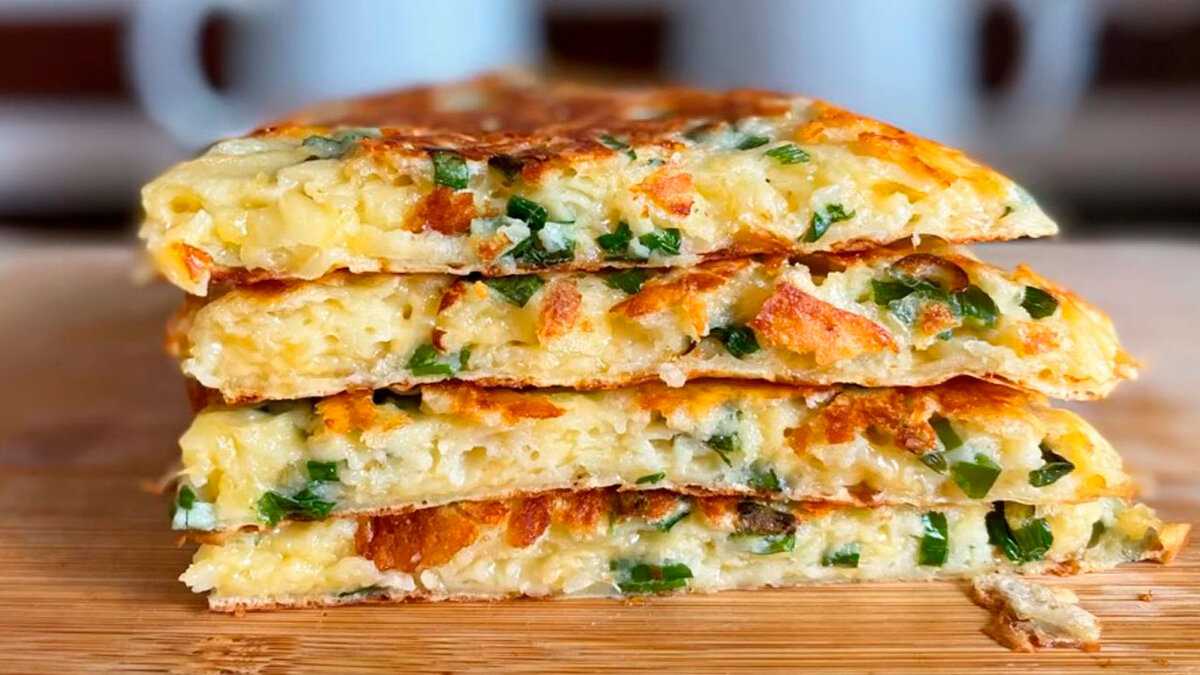 Ленивые хачапури с сыром на сковороде – 6 быстрых и вкусных рецептов