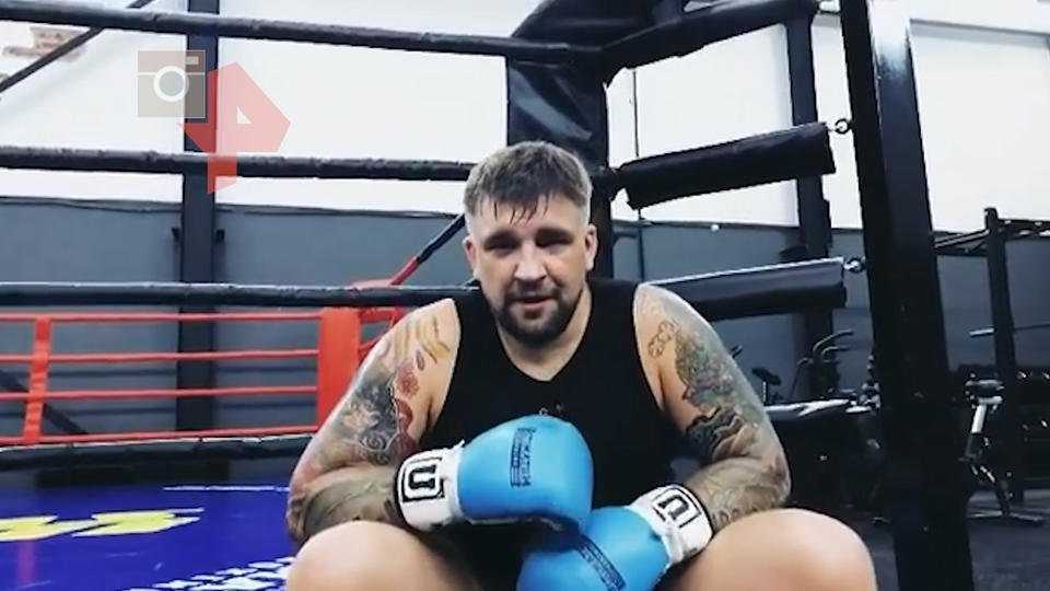 Певец и бизнесмен избавился от лишних килограммов Артист уже добился первых результатов и не планирует остановиться на них