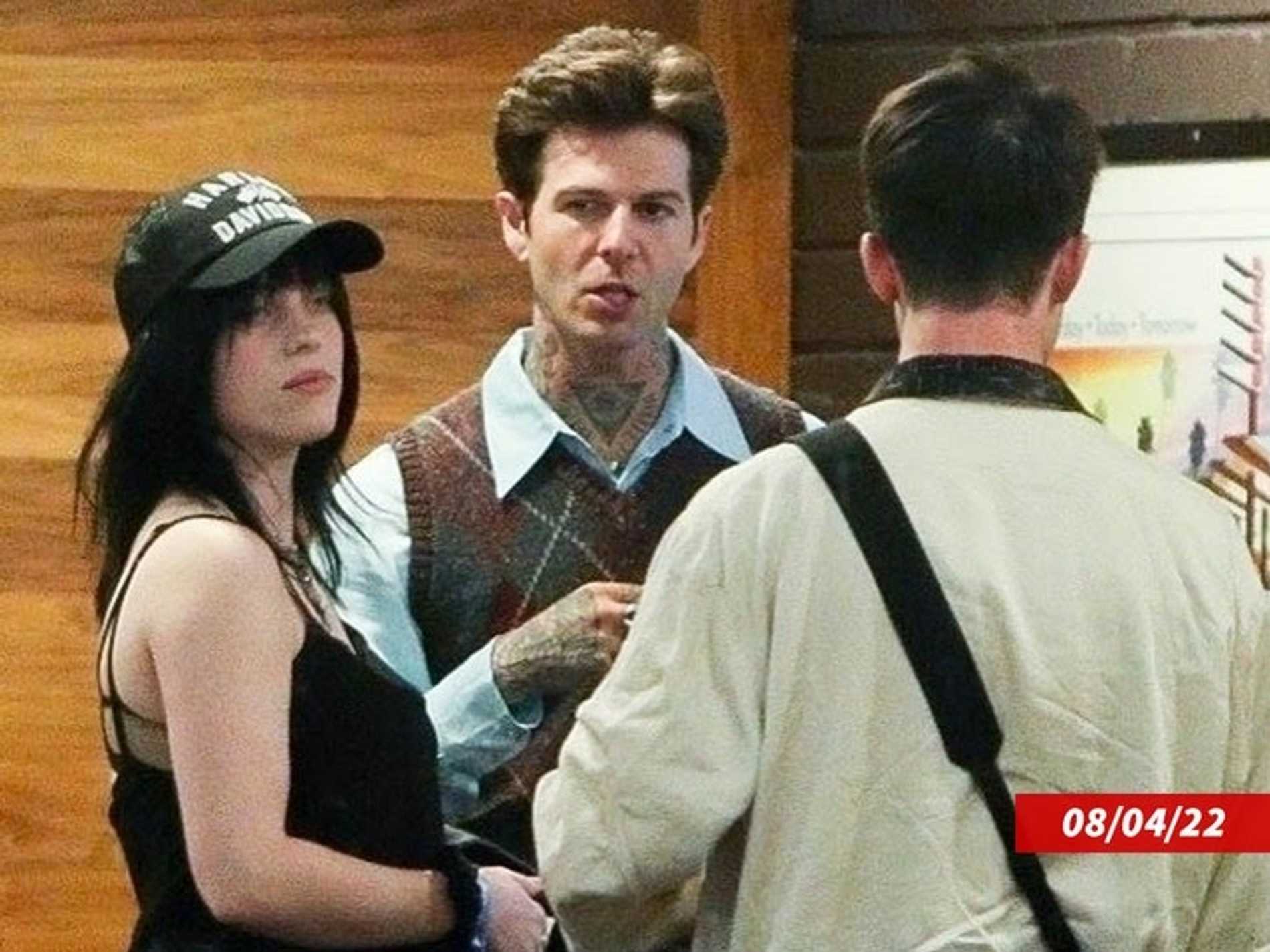Билли айлиш: «пришло время признаться: у меня — синдром туретта» - glossymag.ru