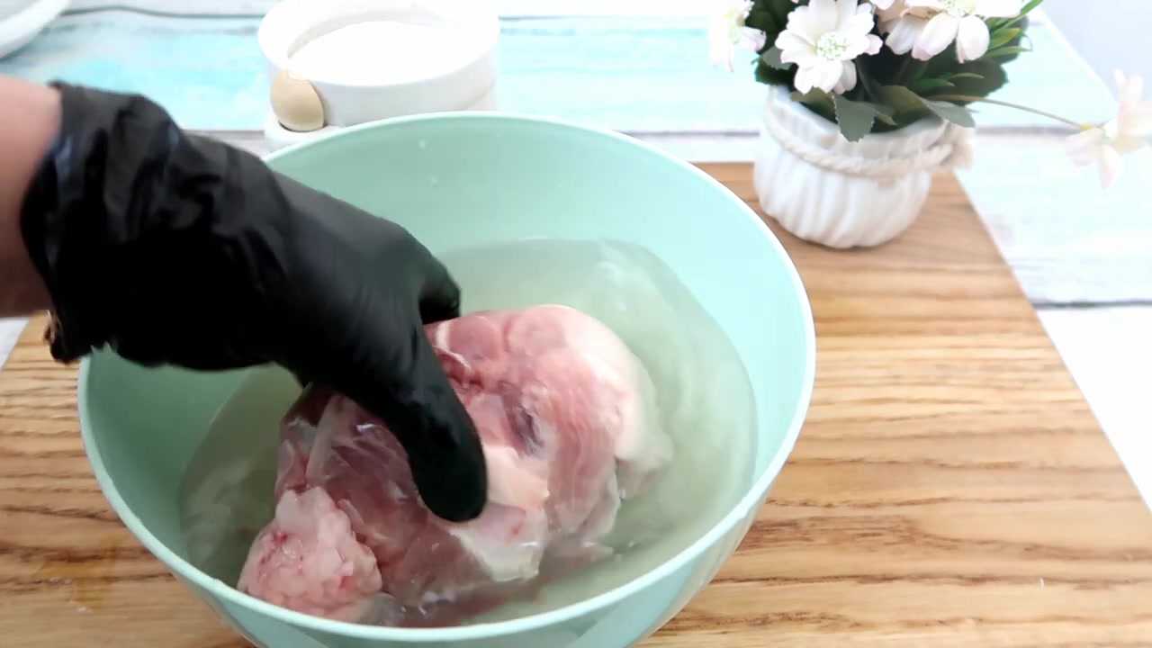 Как быстро разморозить мясо из морозилки - в воде, микроволновке, духовке | maritera.ru